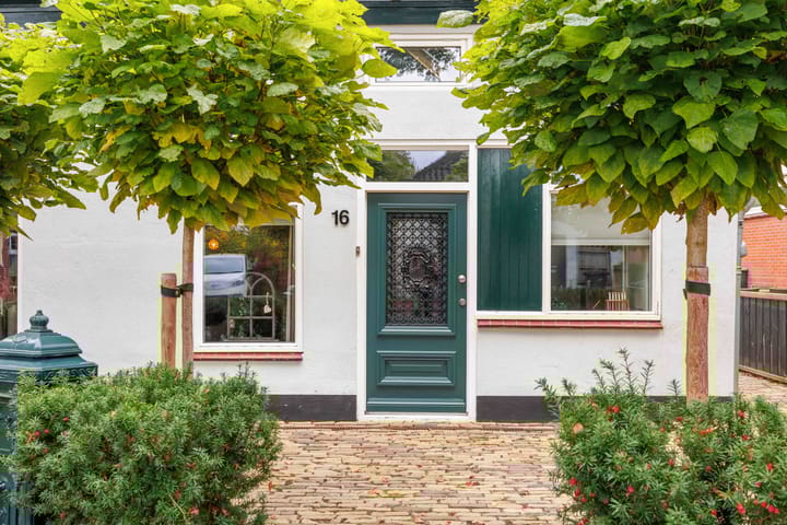 Foto 4 van Uiterburen 16