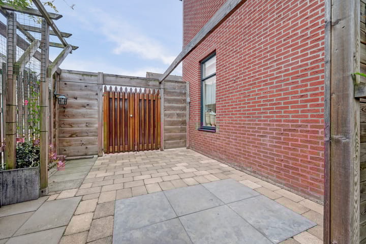 Photo 35 of Piermanstraat 9