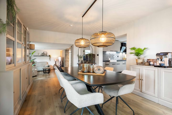 Foto 17 van Uiterburen 16