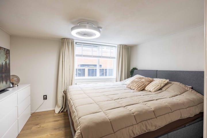 Foto 24 van Uiterburen 16