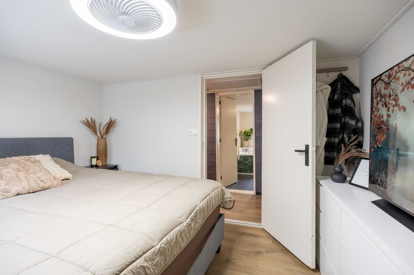 Foto 25 van Uiterburen 16