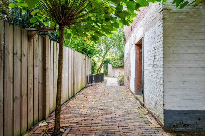 Foto 47 van Uiterburen 16