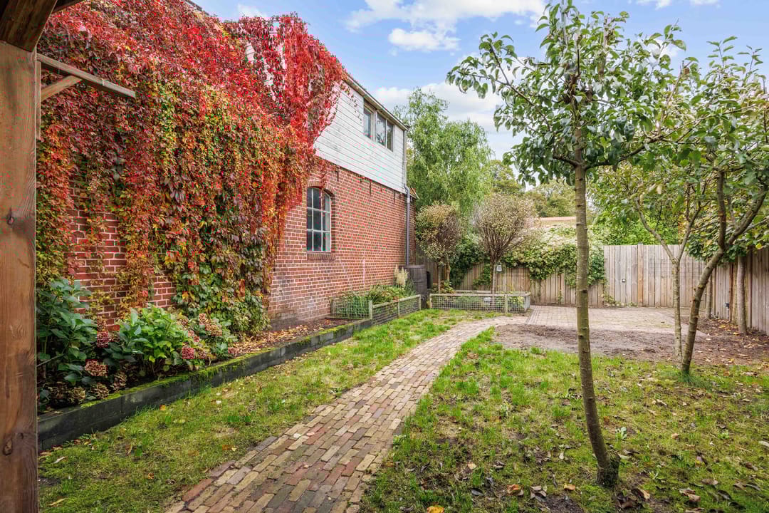 Foto 53 van Uiterburen 16