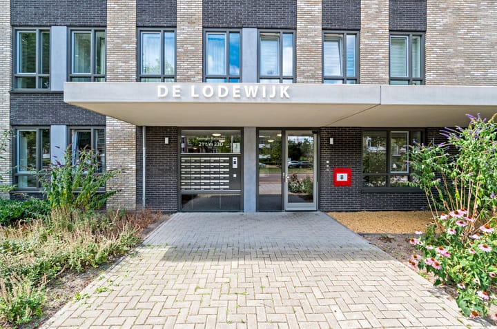 Photo 7 of Koningin Marialaan 21-C