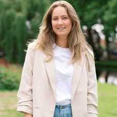 Amber Witjes - Commercieel Medewerker