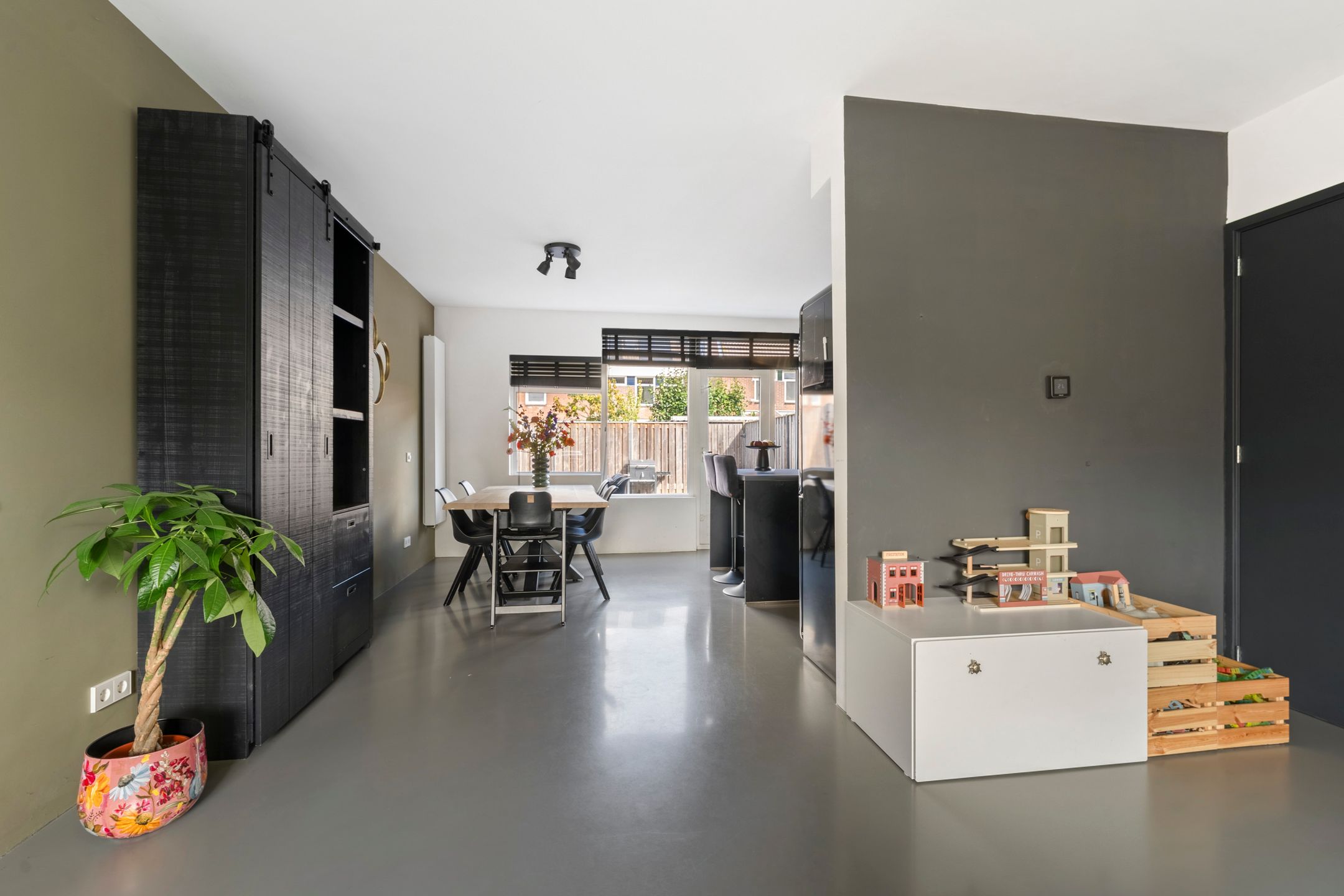 Foto 15 van Smaragd 14