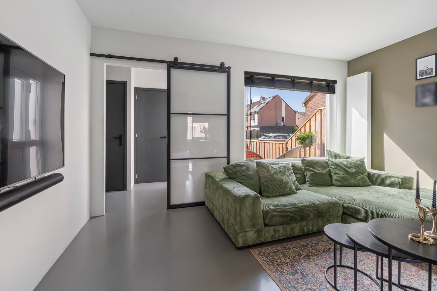 Foto 10 van Smaragd 14