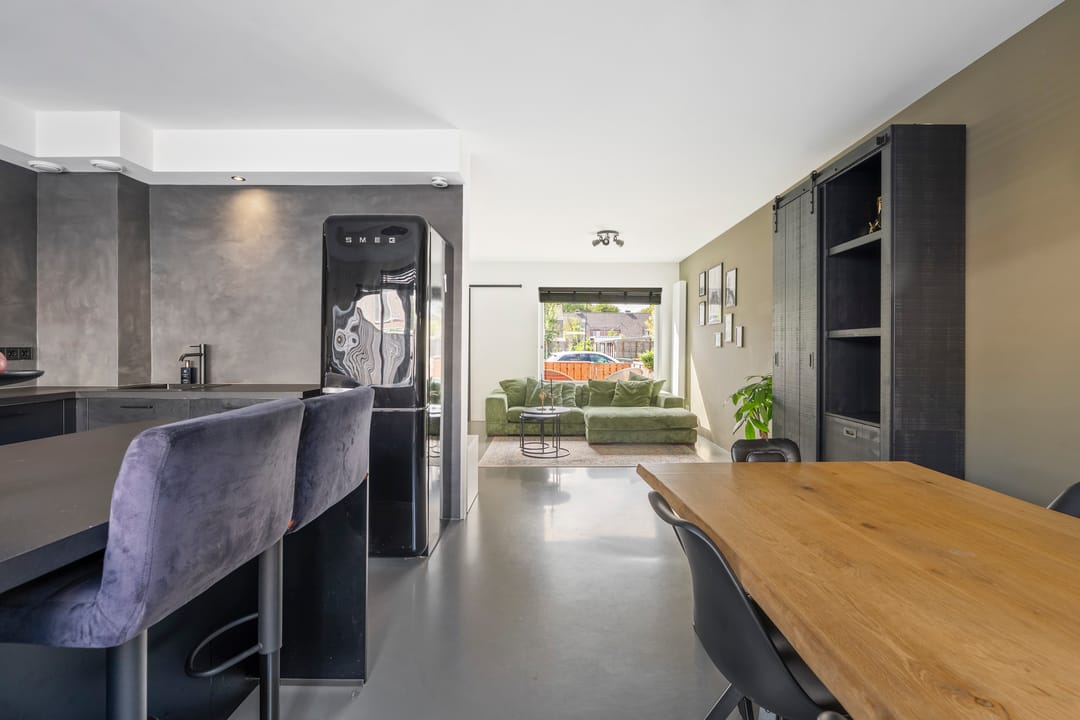 Foto 16 van Smaragd 14