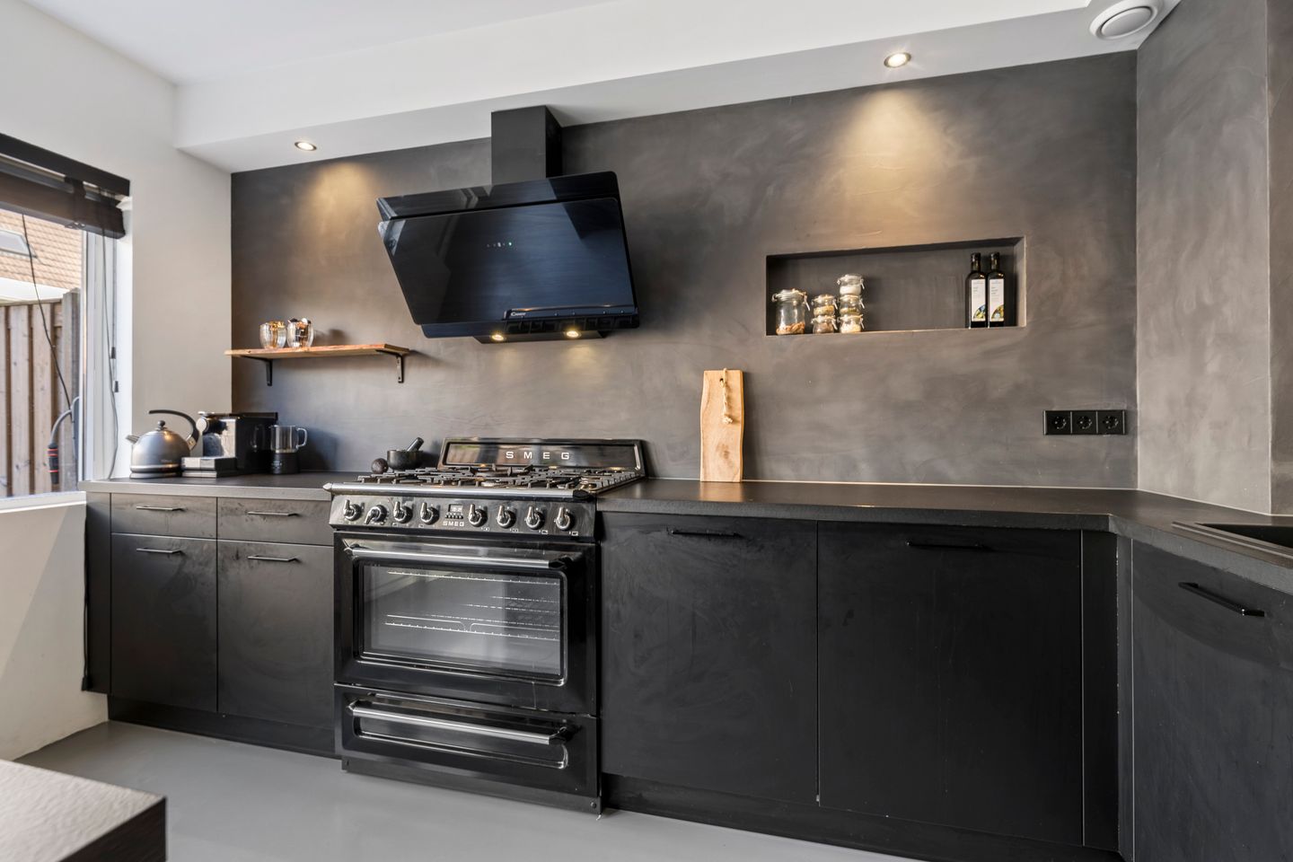 Foto 19 van Smaragd 14