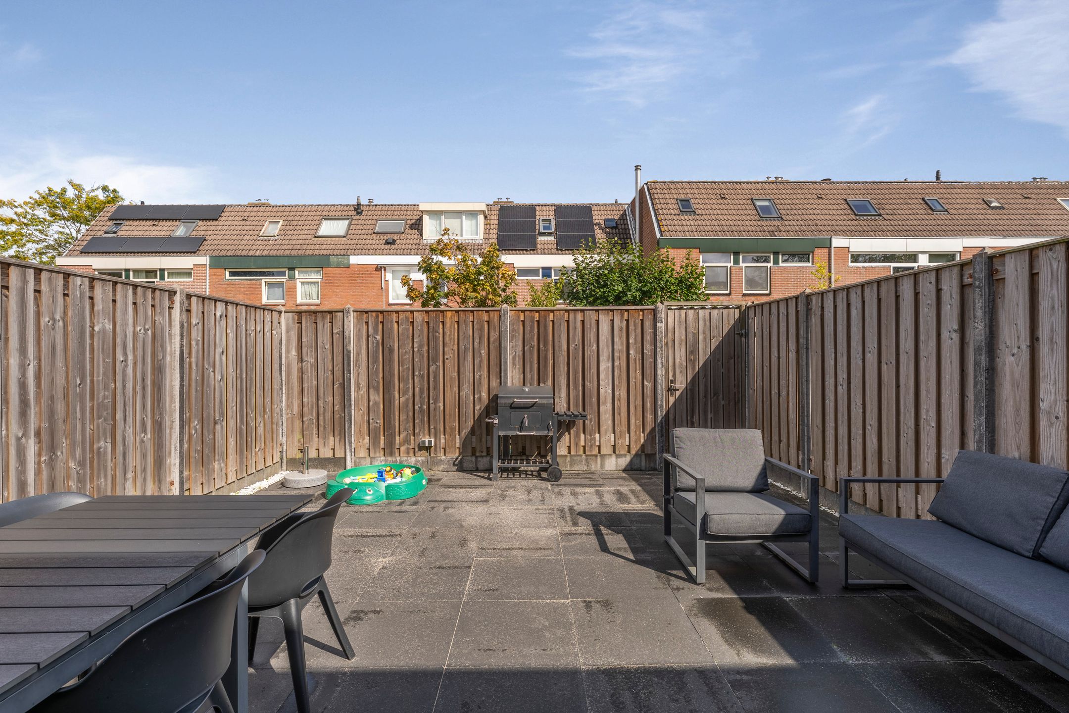 Foto 24 van Smaragd 14