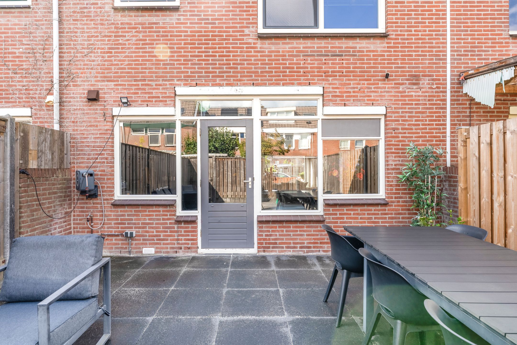 Foto 27 van Smaragd 14