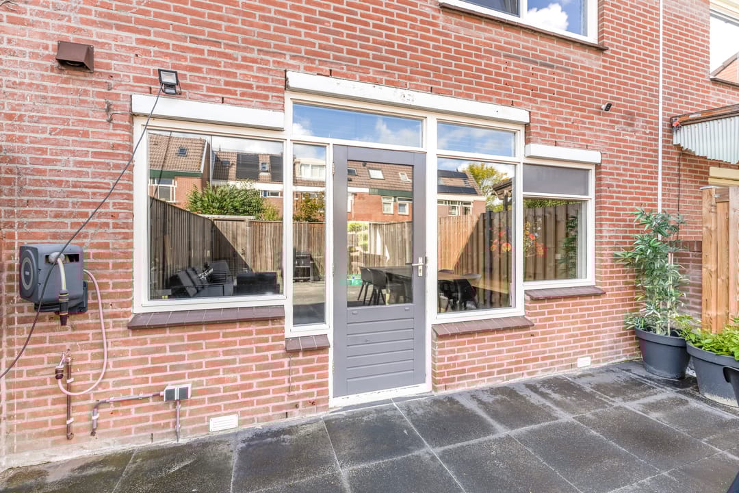 Foto 28 van Smaragd 14