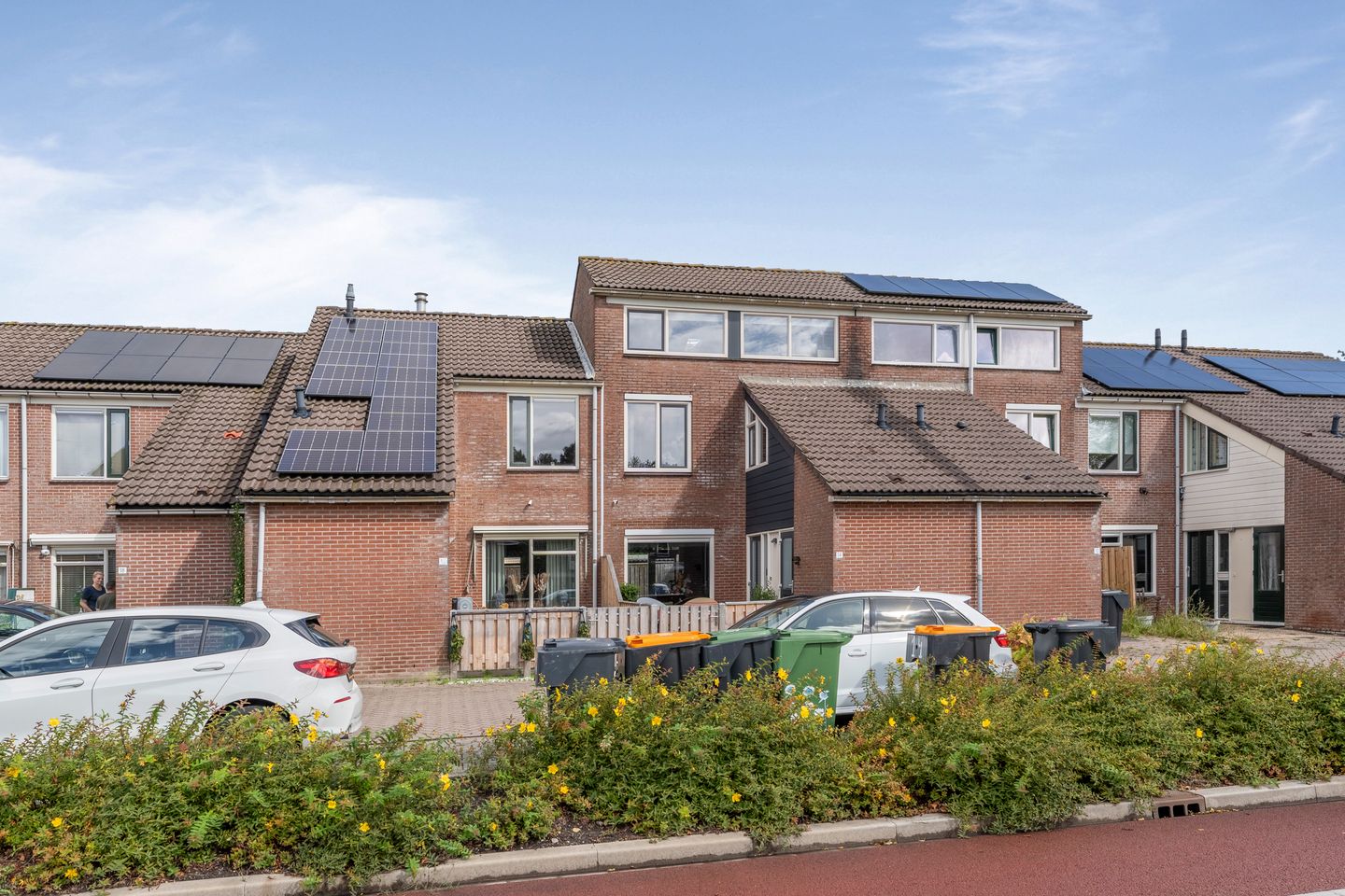 Foto 50 van Smaragd 14