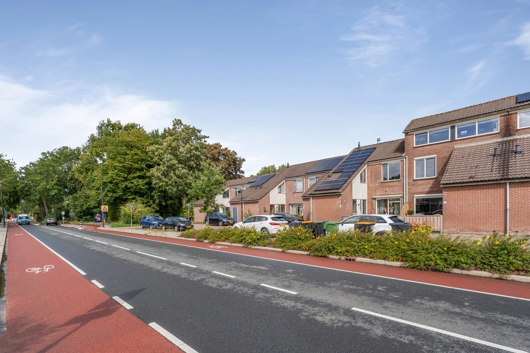 Foto 52 van Smaragd 14