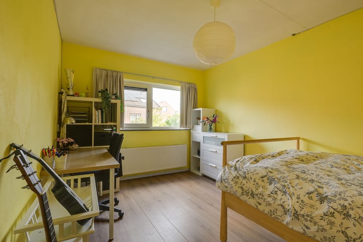 Photo 15 of Hagenstraat 23