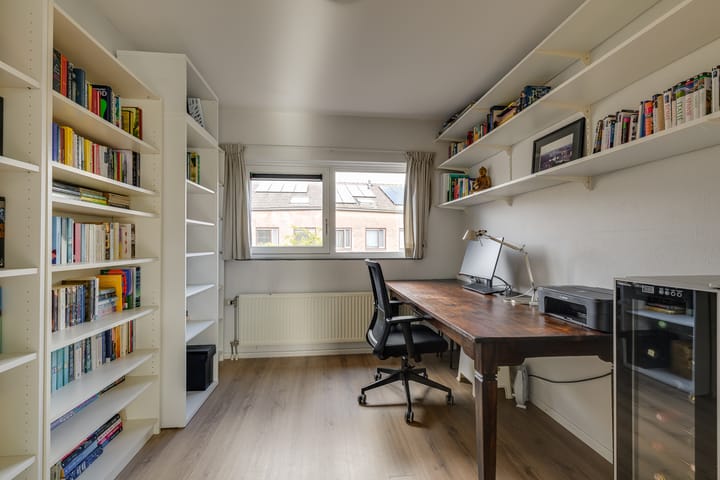 Photo 20 of Hagenstraat 23