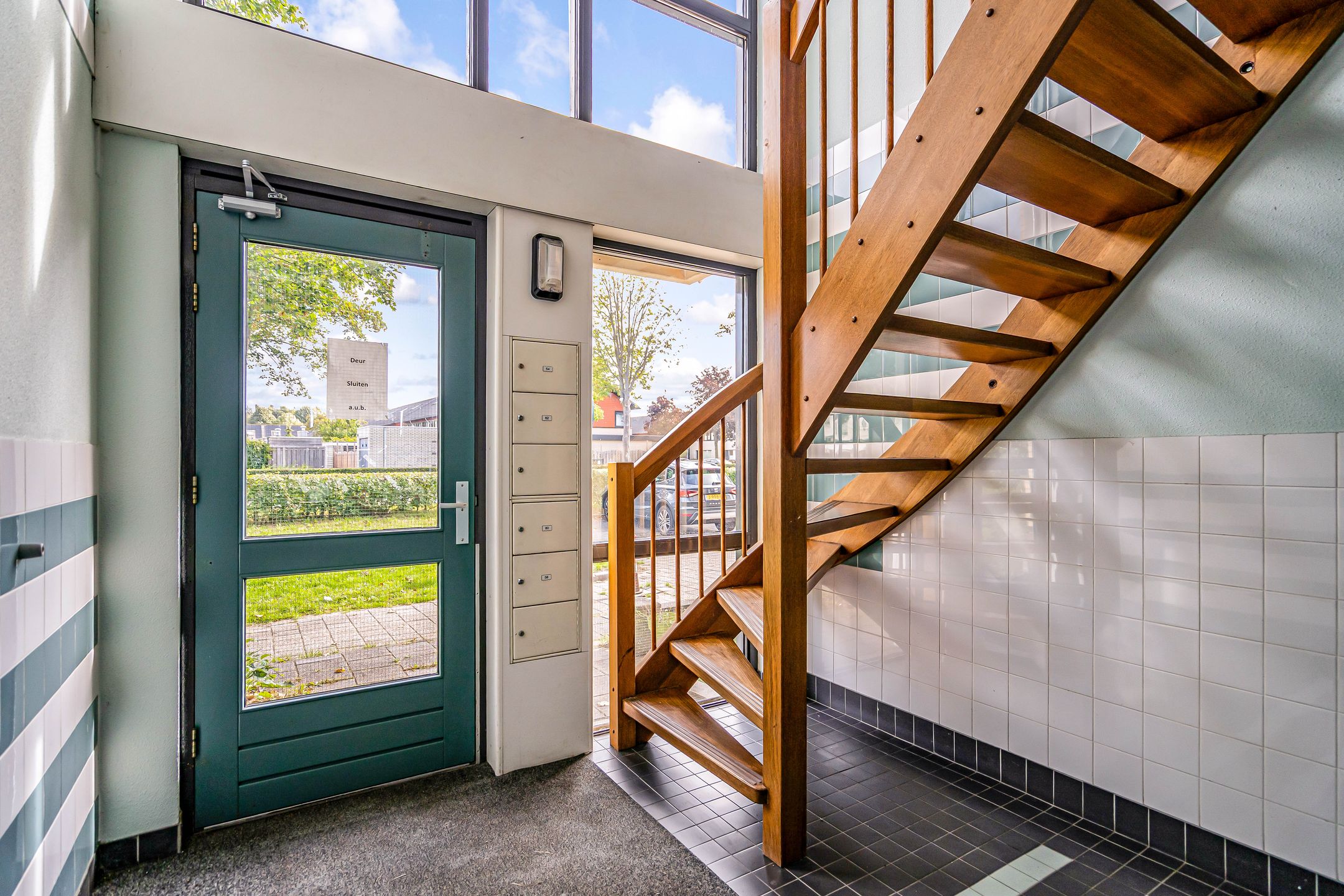 Photo 3 of Jacques Tatilaan 60