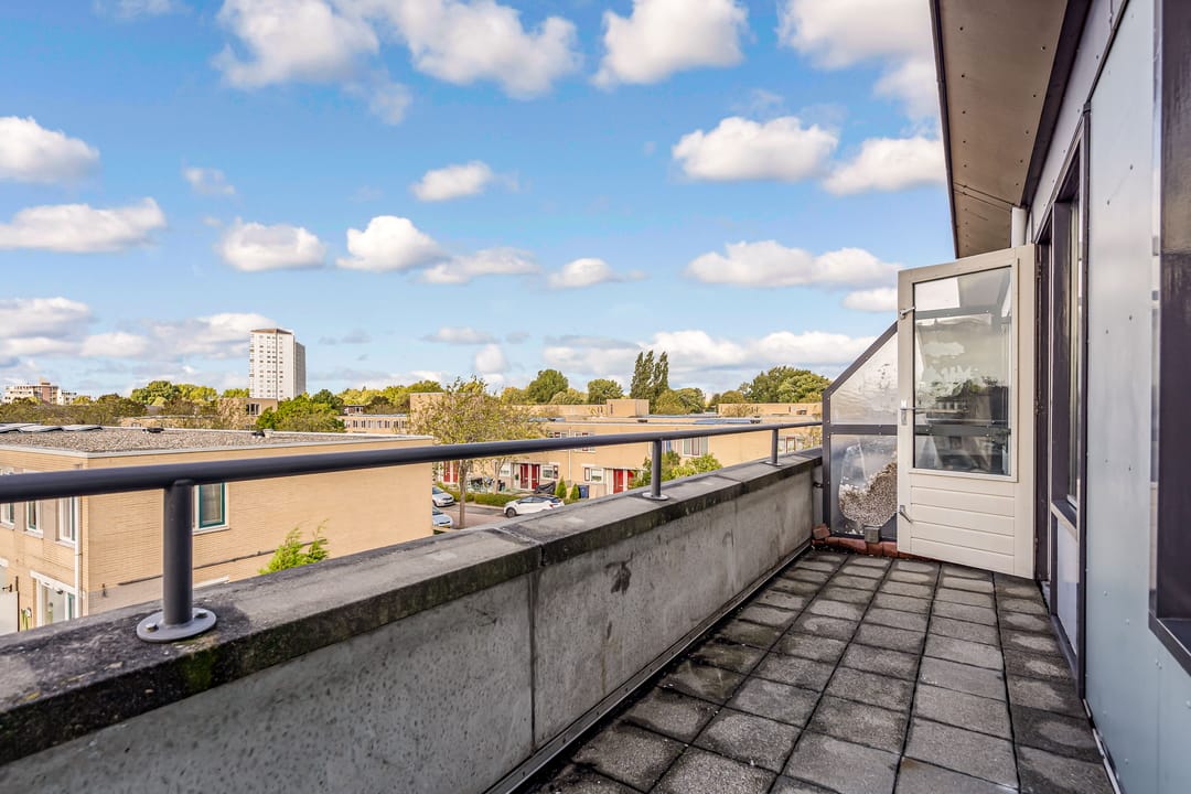 Photo 28 of Jacques Tatilaan 60