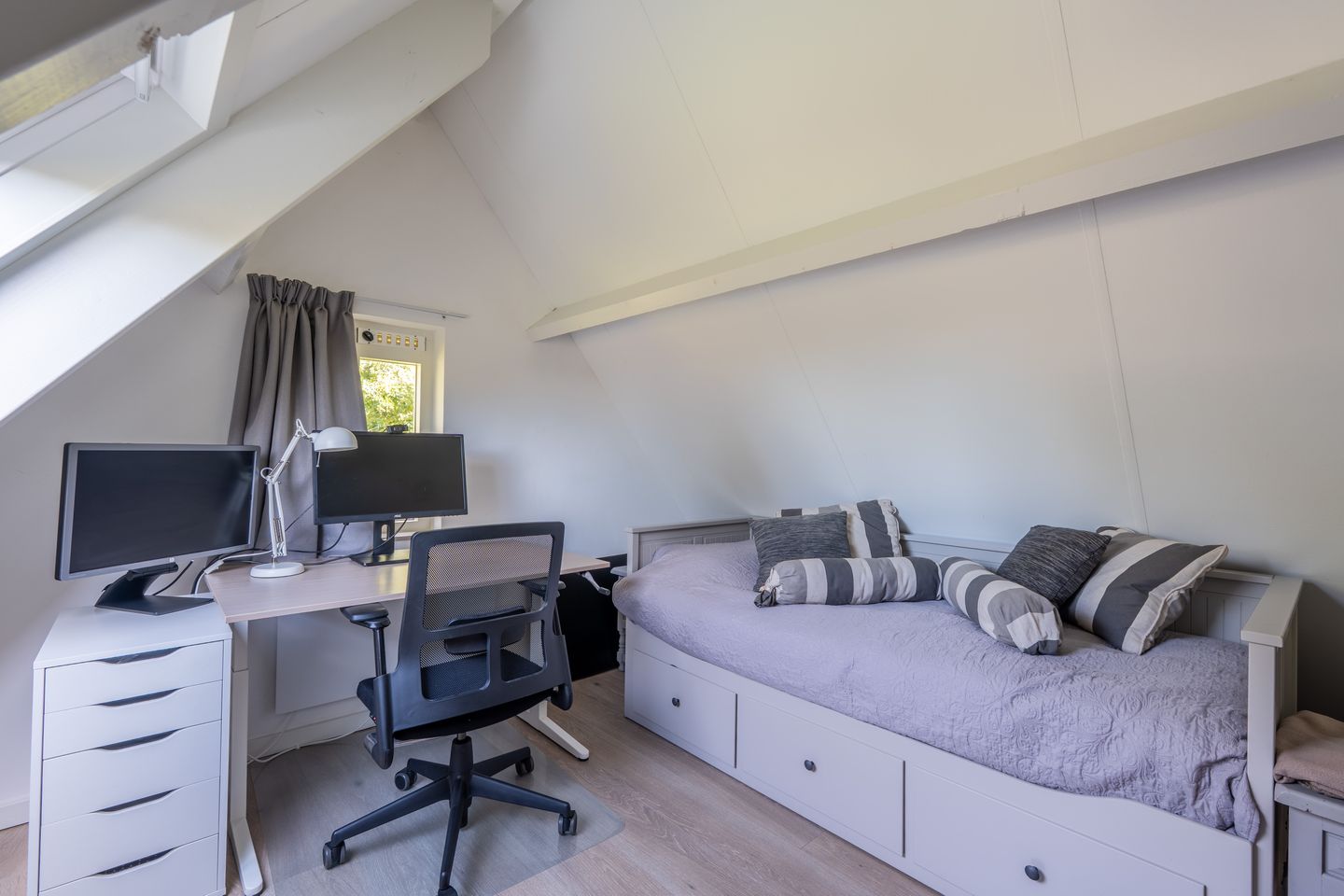 Foto 44 van Spechtlaan 16