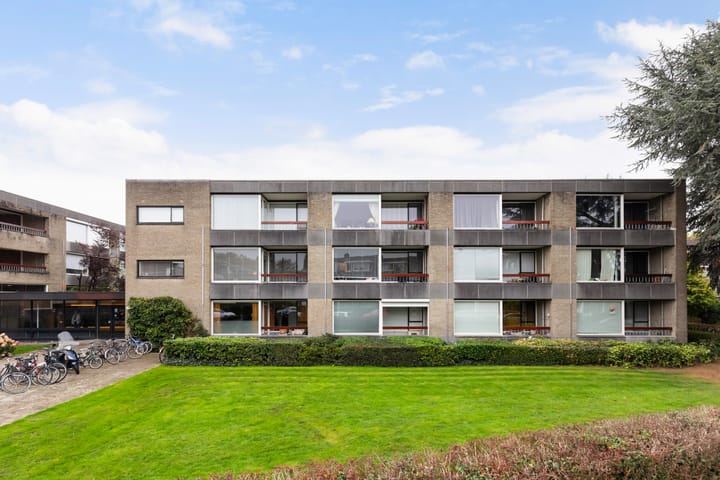 Photo 4 of Granadoslaan 128