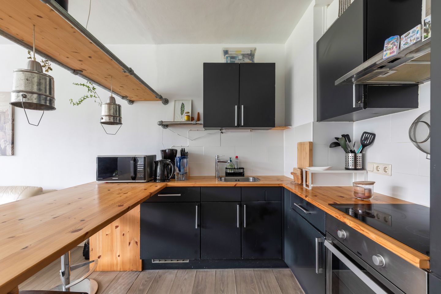 Photo 14 of Granadoslaan 128