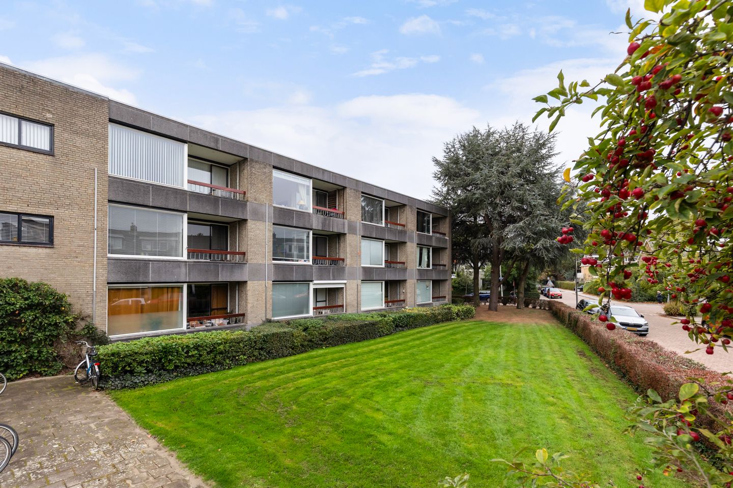 Photo 25 of Granadoslaan 128