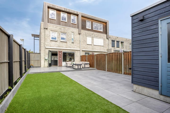 Foto 2 van Piranesistraat 21