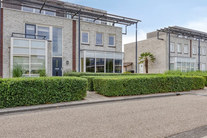 Foto 7 van Piranesistraat 21