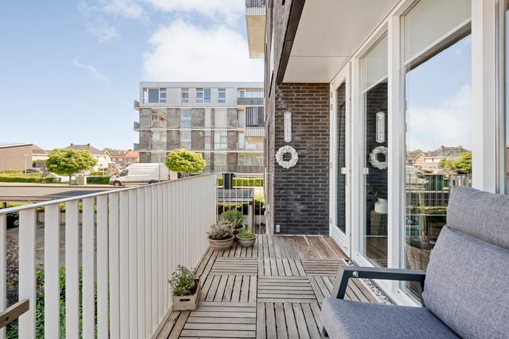 Photo 8 of Weegbree 4