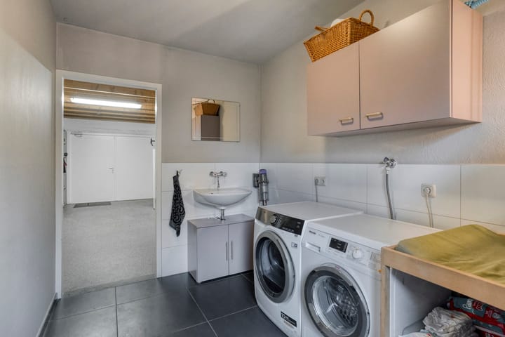 Photo 17 of Frans Halsstraat 13