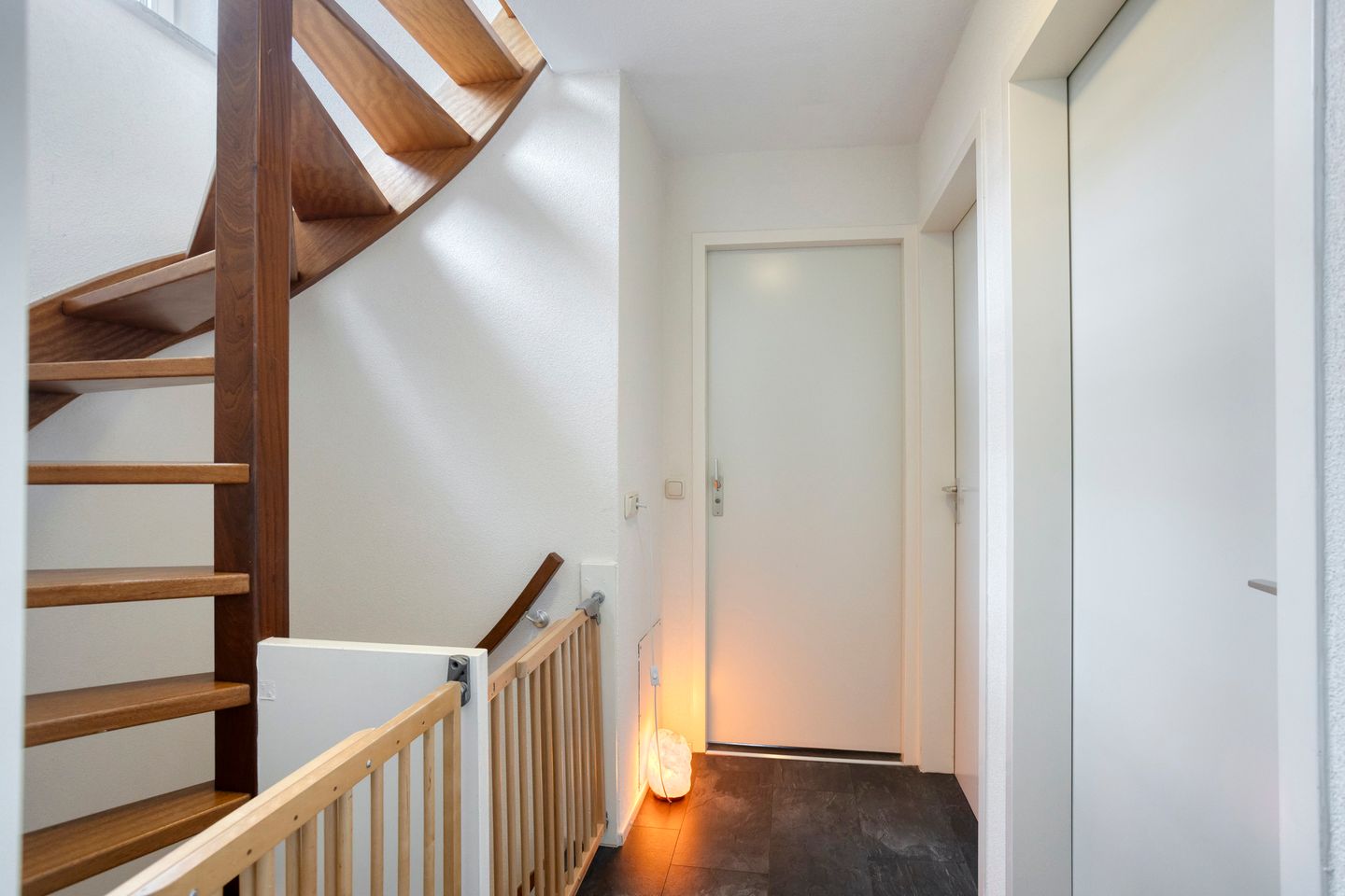 Photo 20 of Frans Halsstraat 13