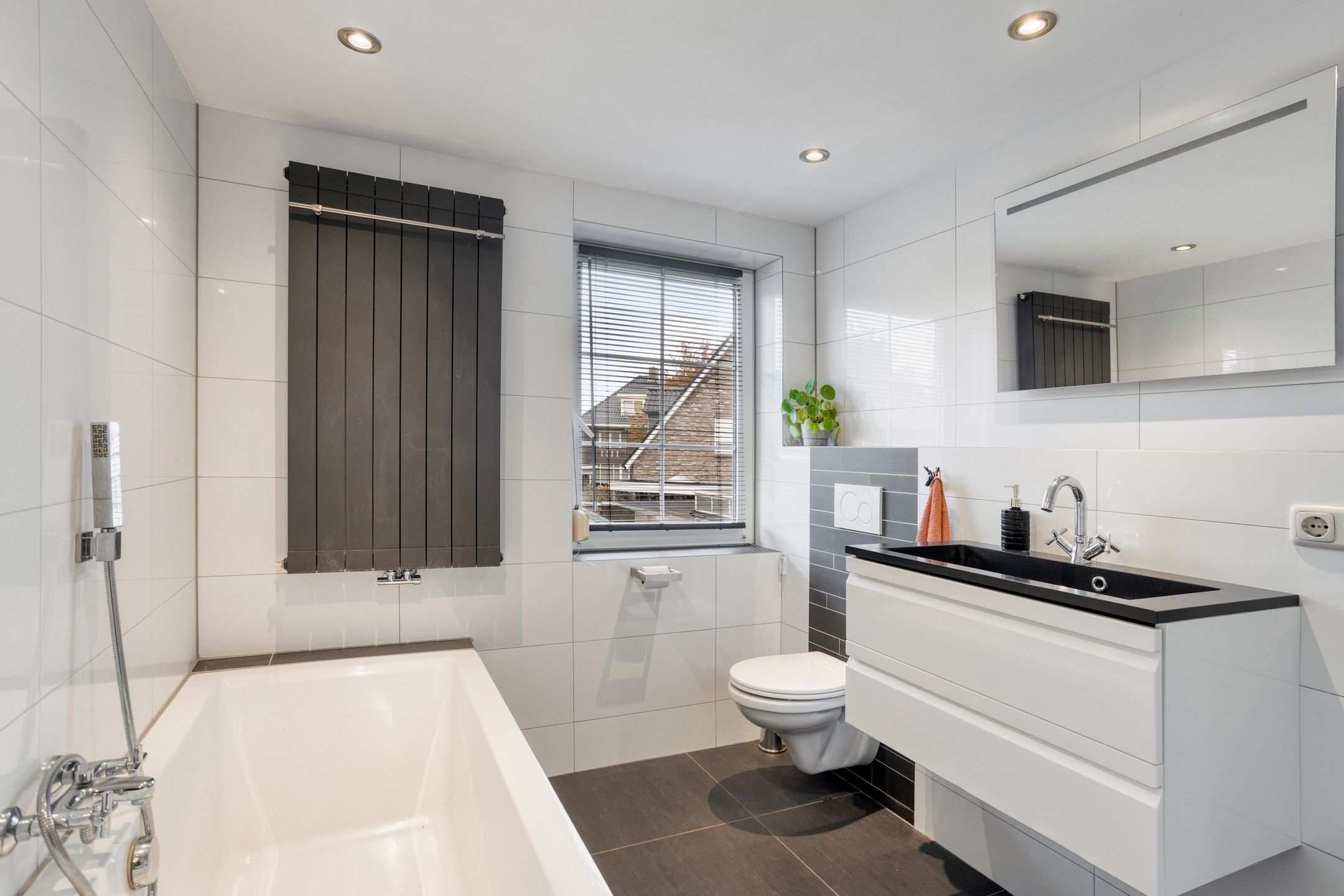 Photo 27 of Frans Halsstraat 13