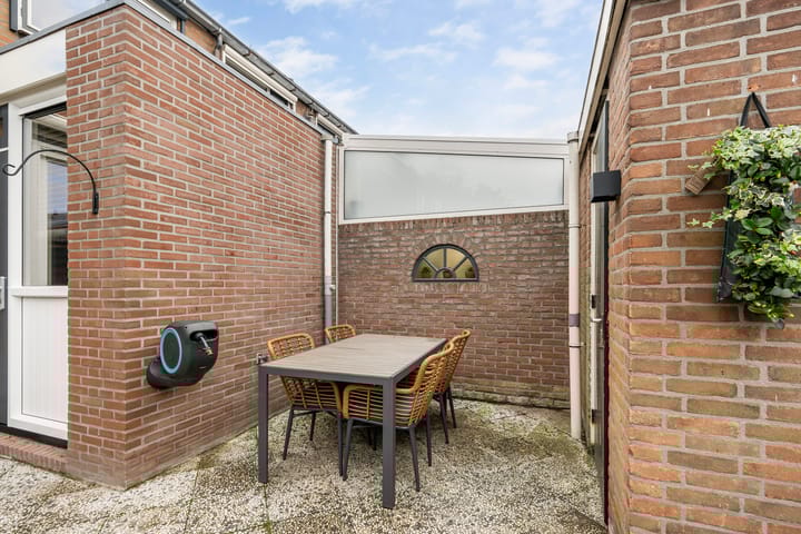 Foto 23 van Koning Willem III straat 26