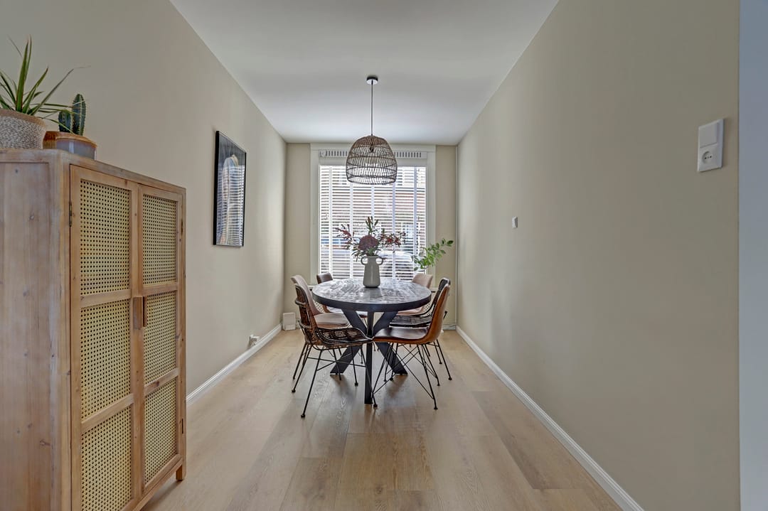 Photo 8 of Julianastraat 37