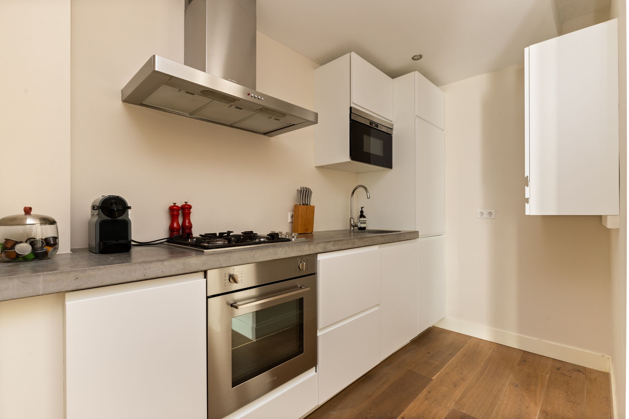 Photo 9 of Magalhaensplein 12-H