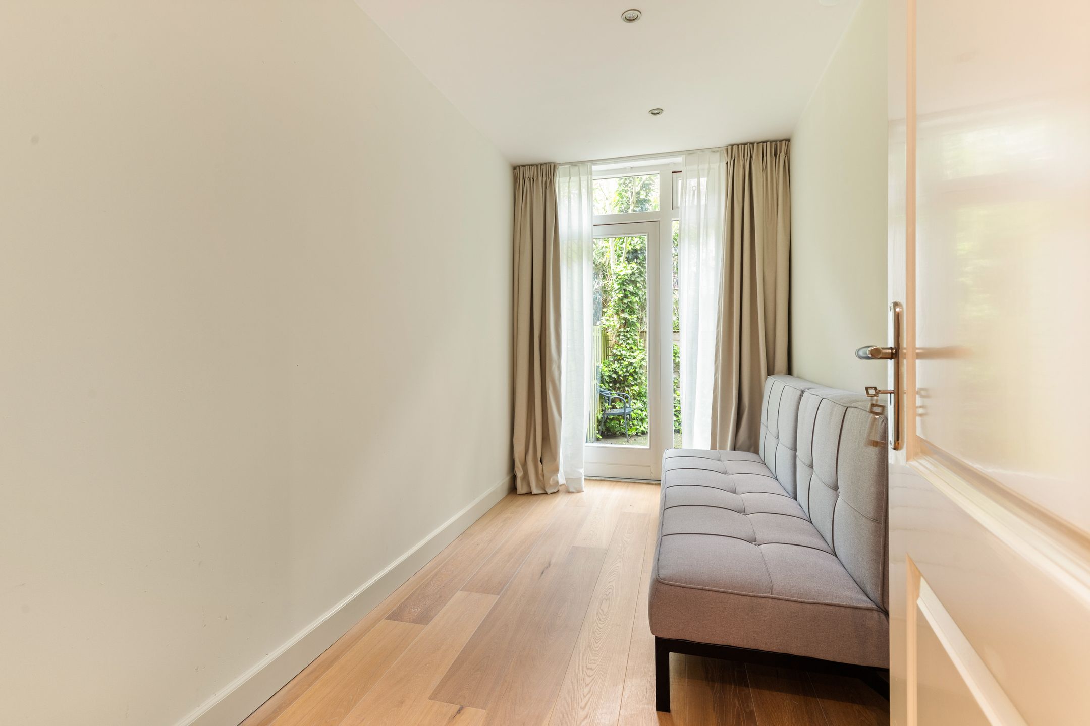 Photo 15 of Magalhaensplein 12-H