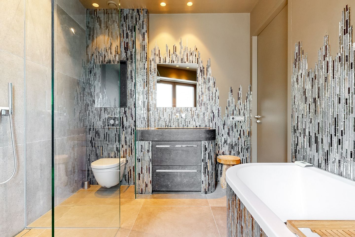 Photo 20 of IJdok 133