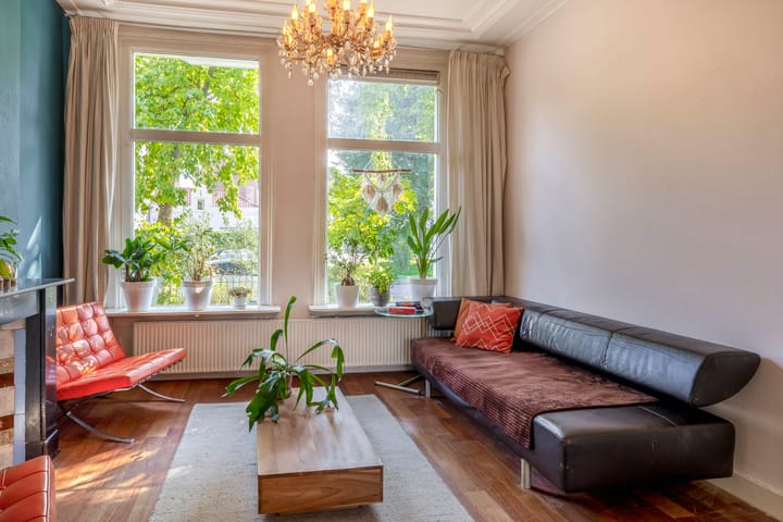 Foto 8 van Burgemeester Weertsstraat 136