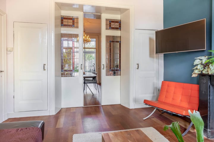 Foto 10 van Burgemeester Weertsstraat 136