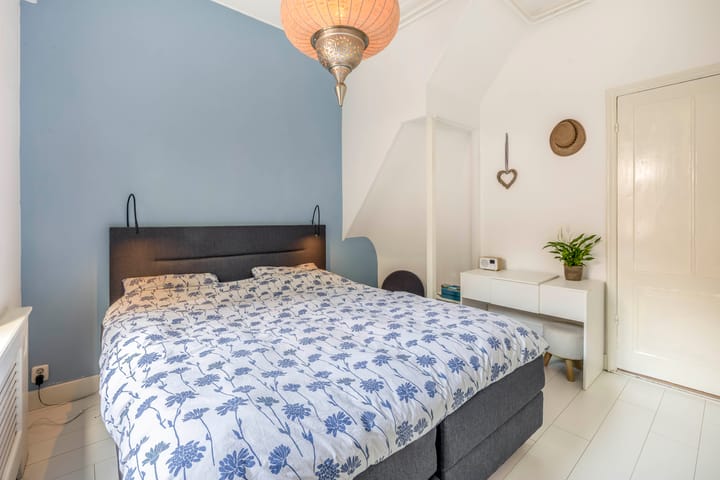 Foto 20 van Burgemeester Weertsstraat 136