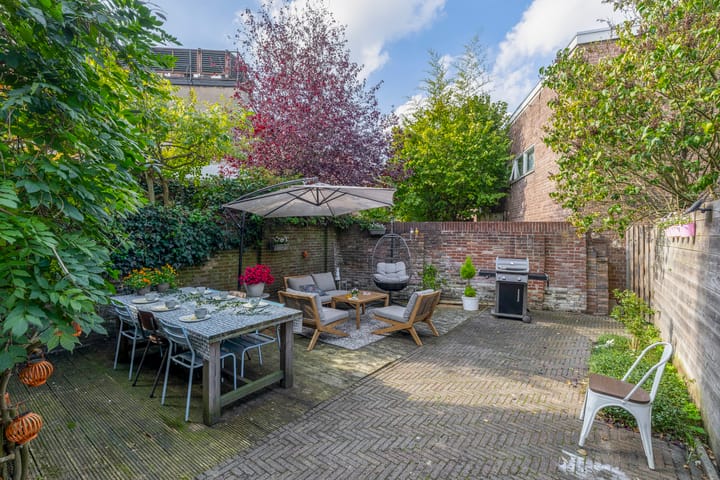 Foto 32 van Burgemeester Weertsstraat 136