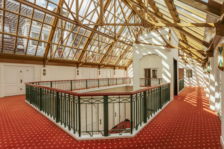 Photo 39 of Herengracht 183-E