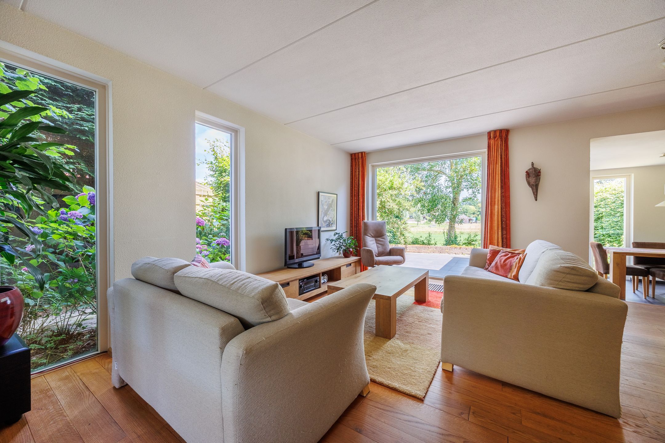 Foto 15 van Burchtstraat 48