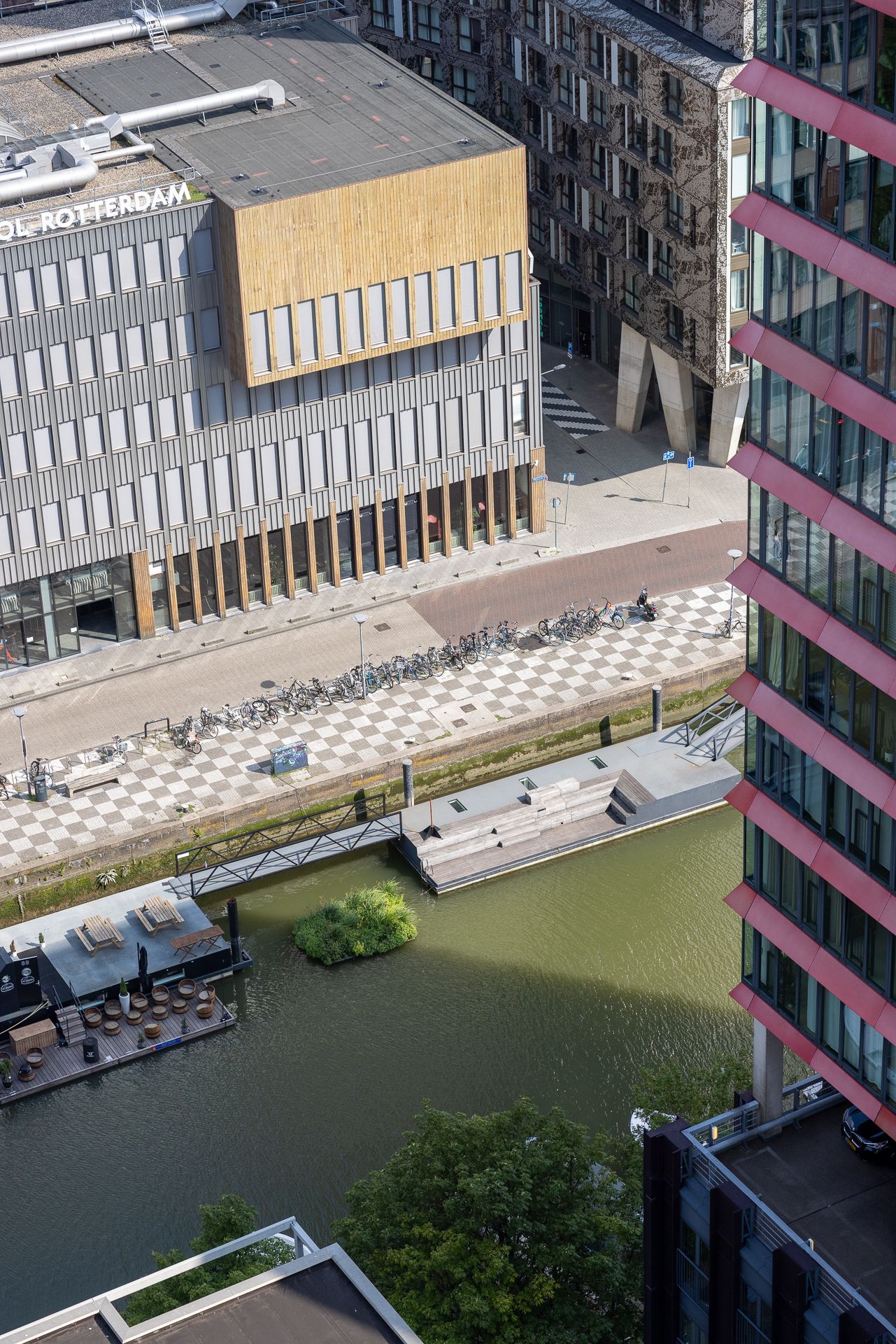 Photo 12 of Wijnbrugstraat 226