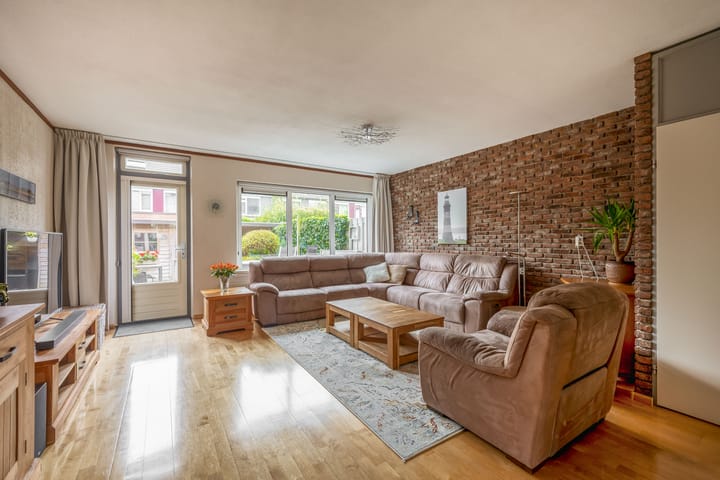 Foto 2 van De Meerkoet 7