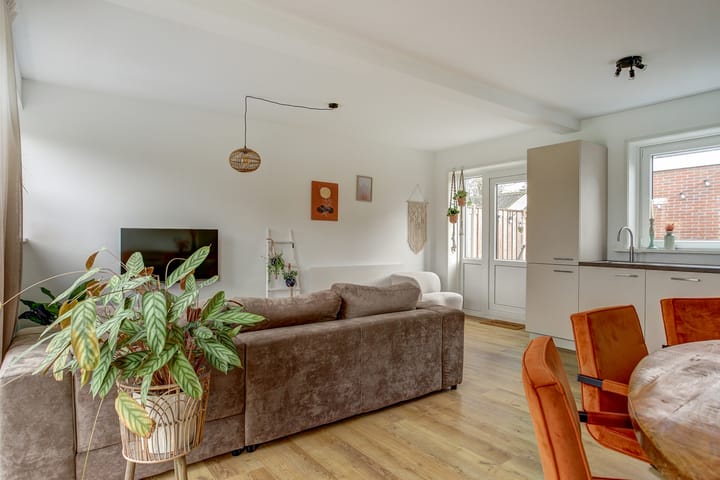 Photo 7 of Prinses Marijkestraat 2-A