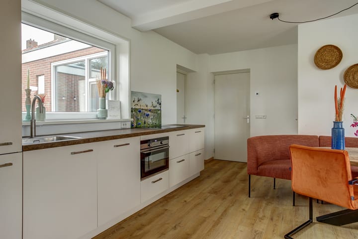 Photo 8 of Prinses Marijkestraat 2-A