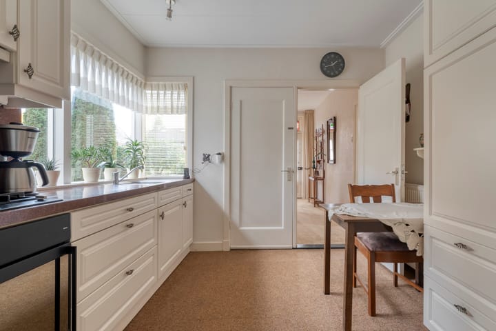 Foto 9 van Gramsbergerweg 42