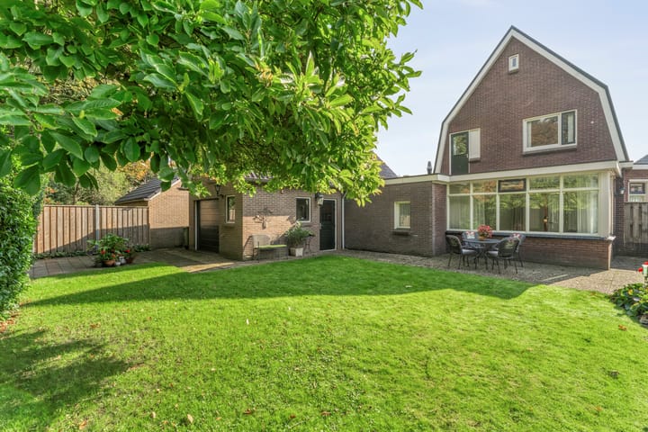 Foto 42 van Gramsbergerweg 42