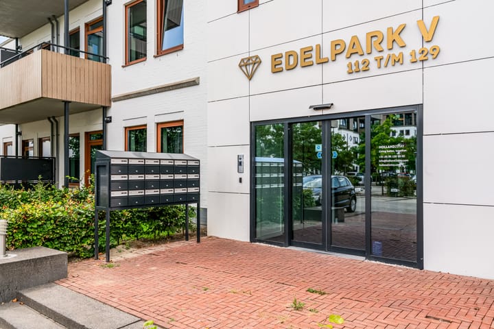 Photo 2 of Hof van Vronestein 123